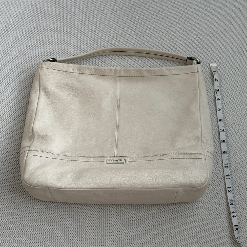 Coach Park Leather Hobo Shoulder Bag Cream - Picture 4 of 8
